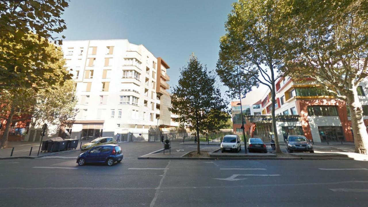 Chic Studio Near Paris Apartment Saint-Denis  Bagian luar foto
